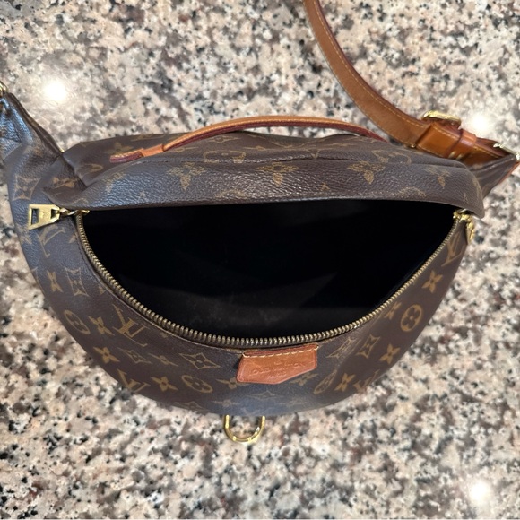 Louis Vuitton Dark Brown Monogram Crossbody Bag - Picture 7 of 15